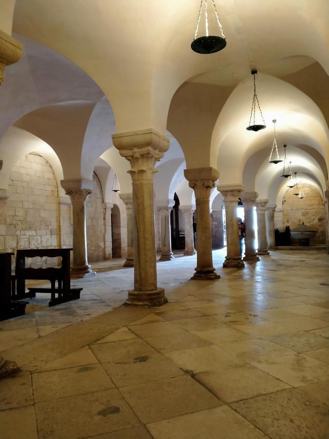 Monolocale Prezioso Villa Trani Buitenkant foto