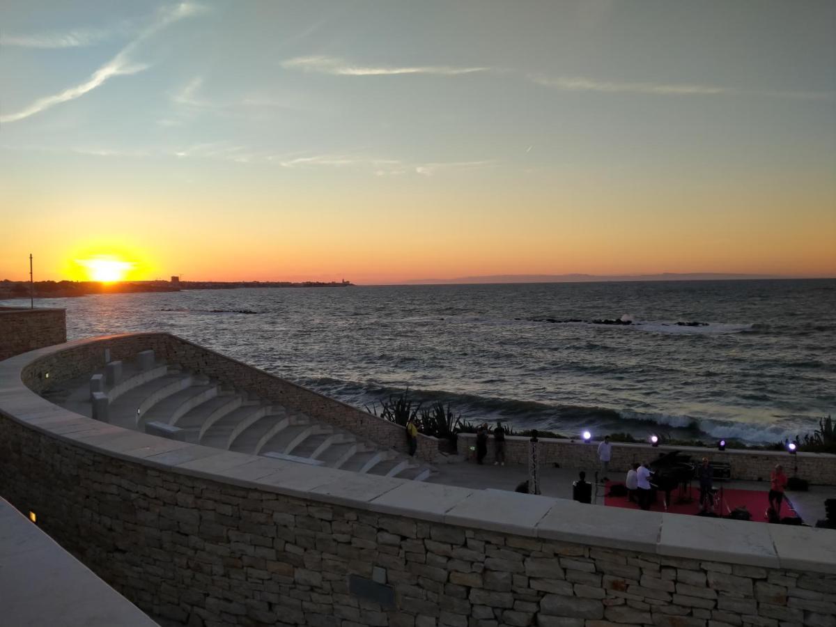 Monolocale Prezioso Villa Trani Buitenkant foto